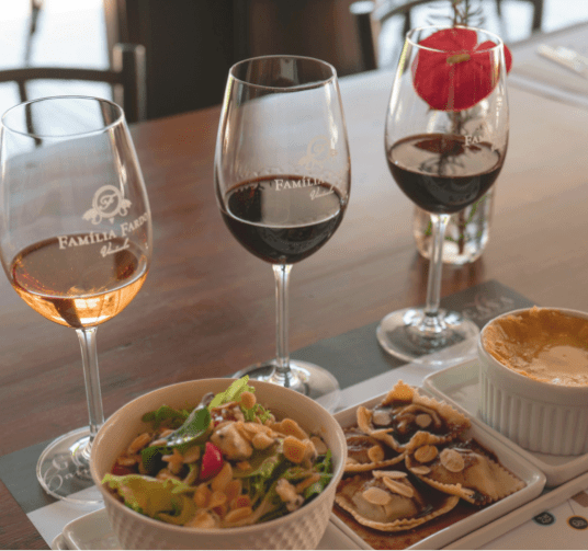 As experiências enogastronômicas são o grande destaque da visita à vinícola
